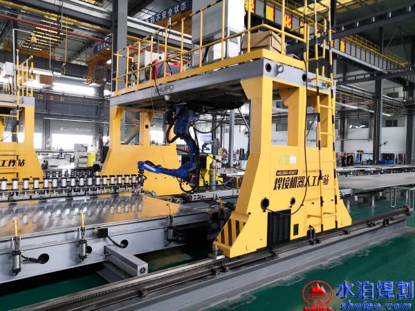 機(jī)器人 (12) 機(jī)器人 (12)