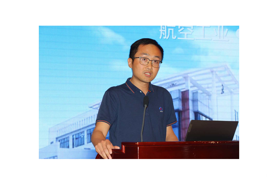 安徽開樂車輛工程技術(shù)研究中心主任馮兵 安徽開樂車輛工程技術(shù)研究中心主任馮兵